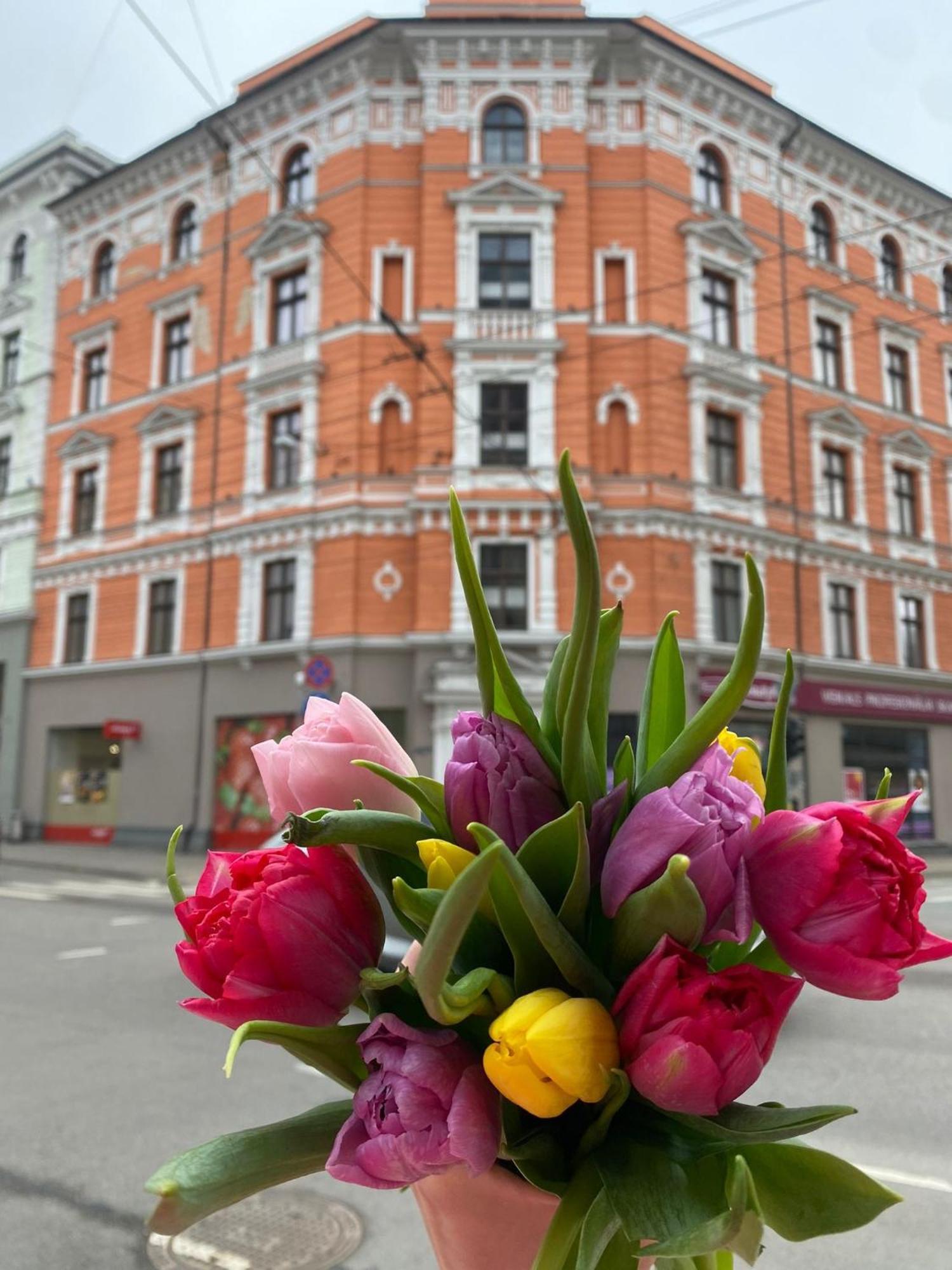 Golden Rush Appartement Riga Buitenkant foto